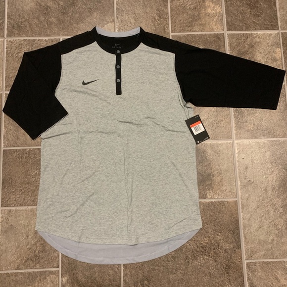 nike flux henley